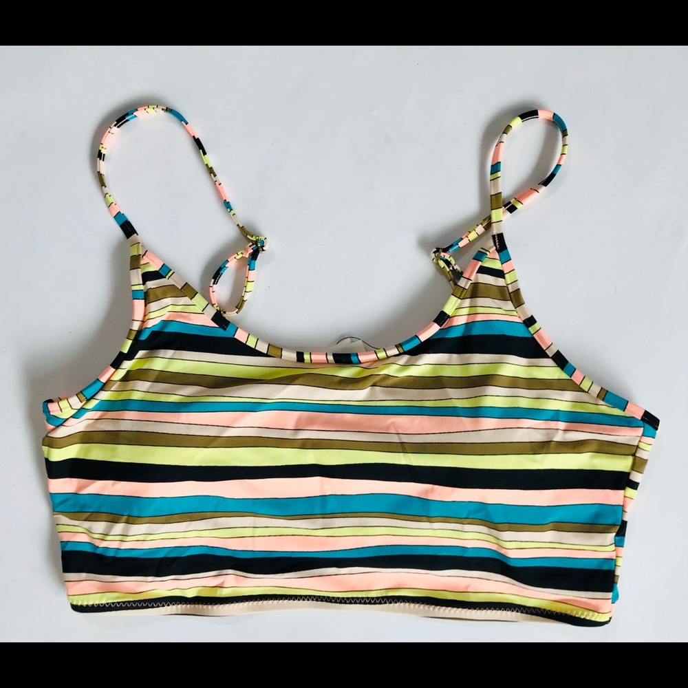 Volcom Salty Air bikini top New size M